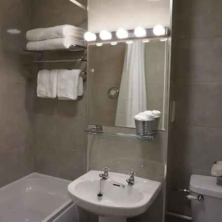 Hotell Abbey 2*